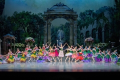 Воспитанники Казахской национальной академии хореографии выступили на сцене Астана Опера 4